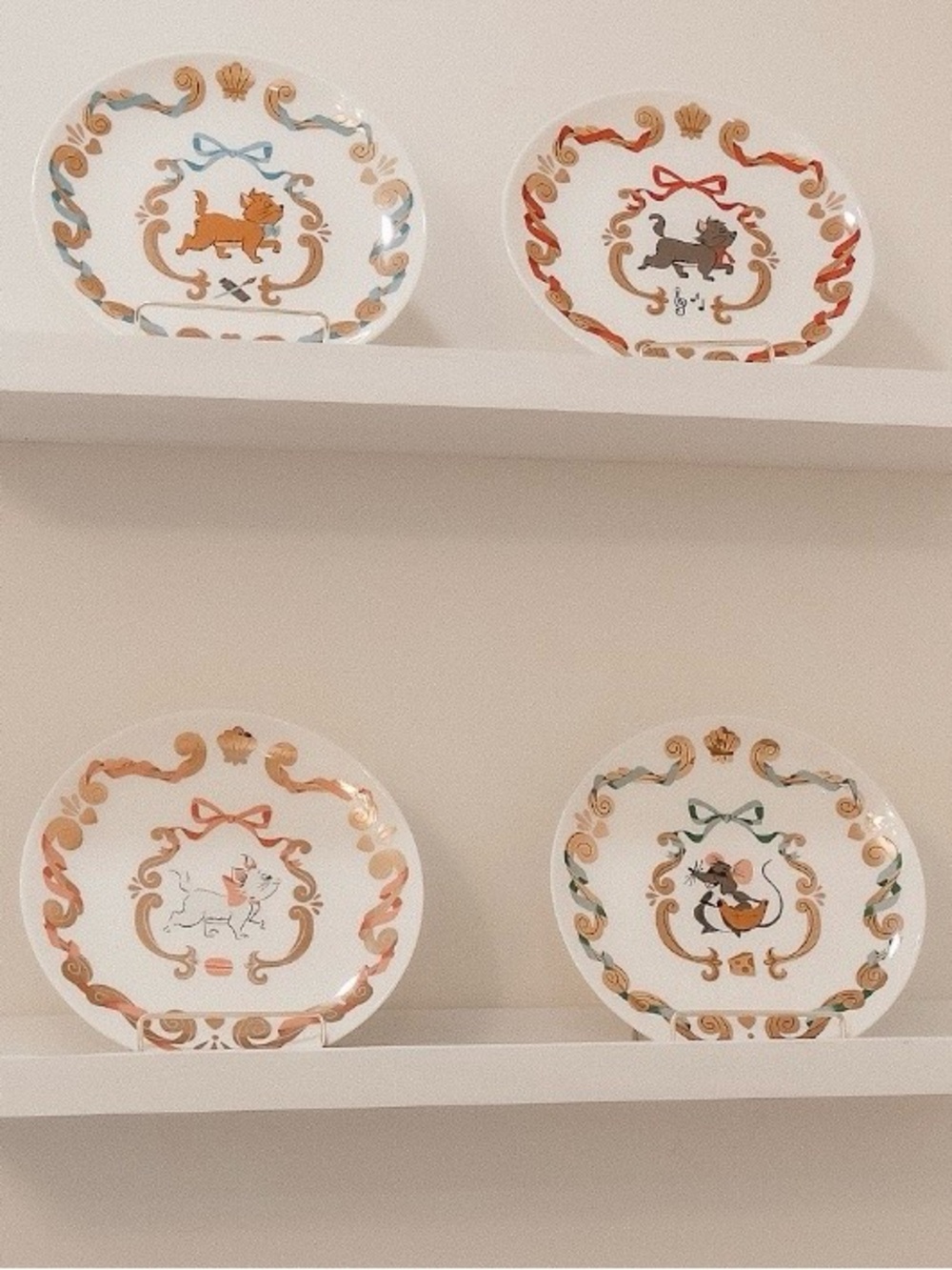 Disney Ann Shen The Aristocats Porcelain Plate Set
